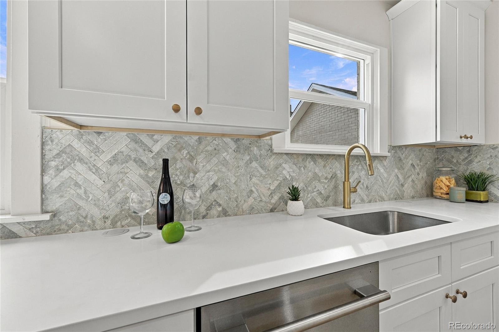 MLS Image #14 for 1211  bellaire street,denver, Colorado