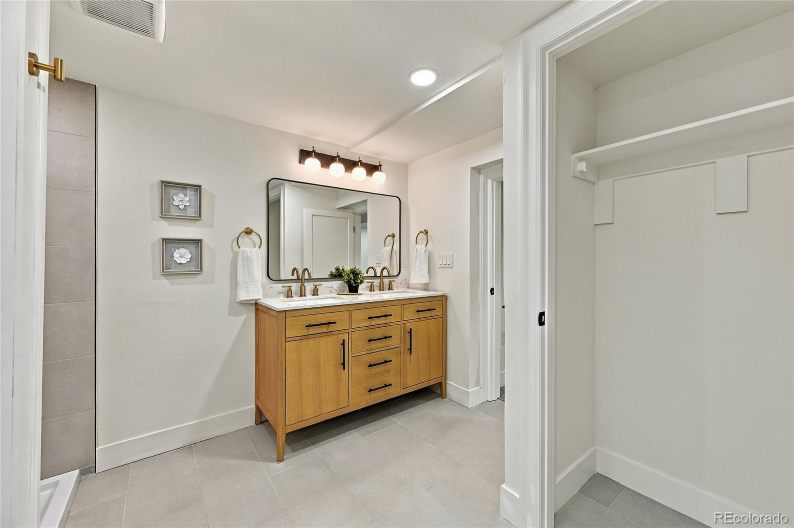 MLS Image #31 for 1211  bellaire street,denver, Colorado