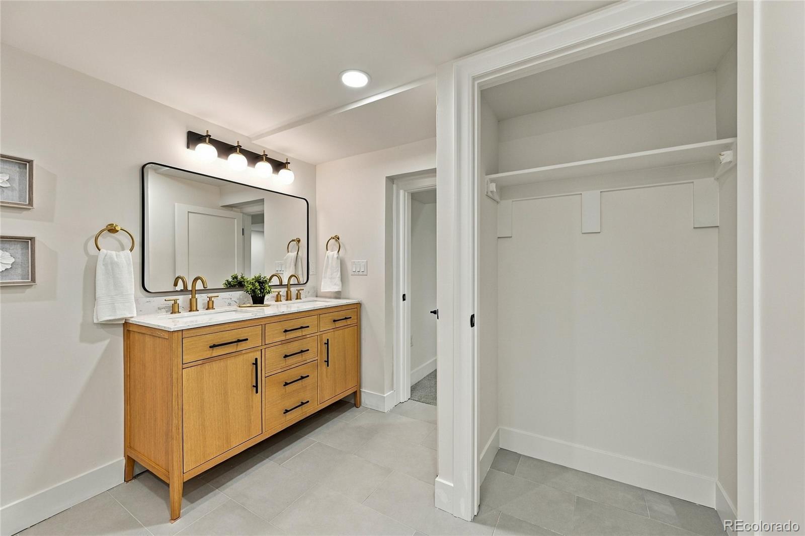 MLS Image #34 for 1211  bellaire street,denver, Colorado