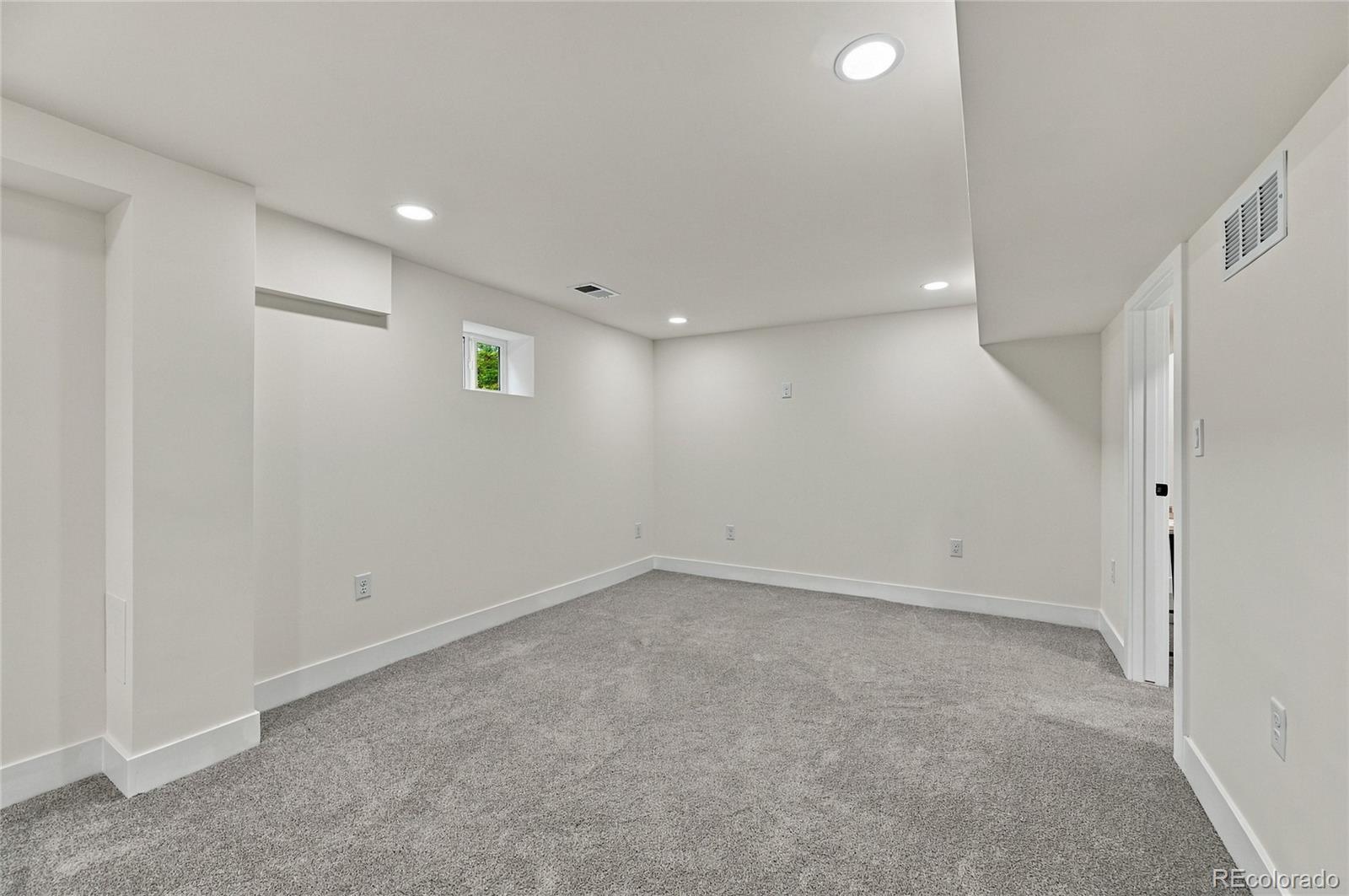 MLS Image #38 for 1211  bellaire street,denver, Colorado