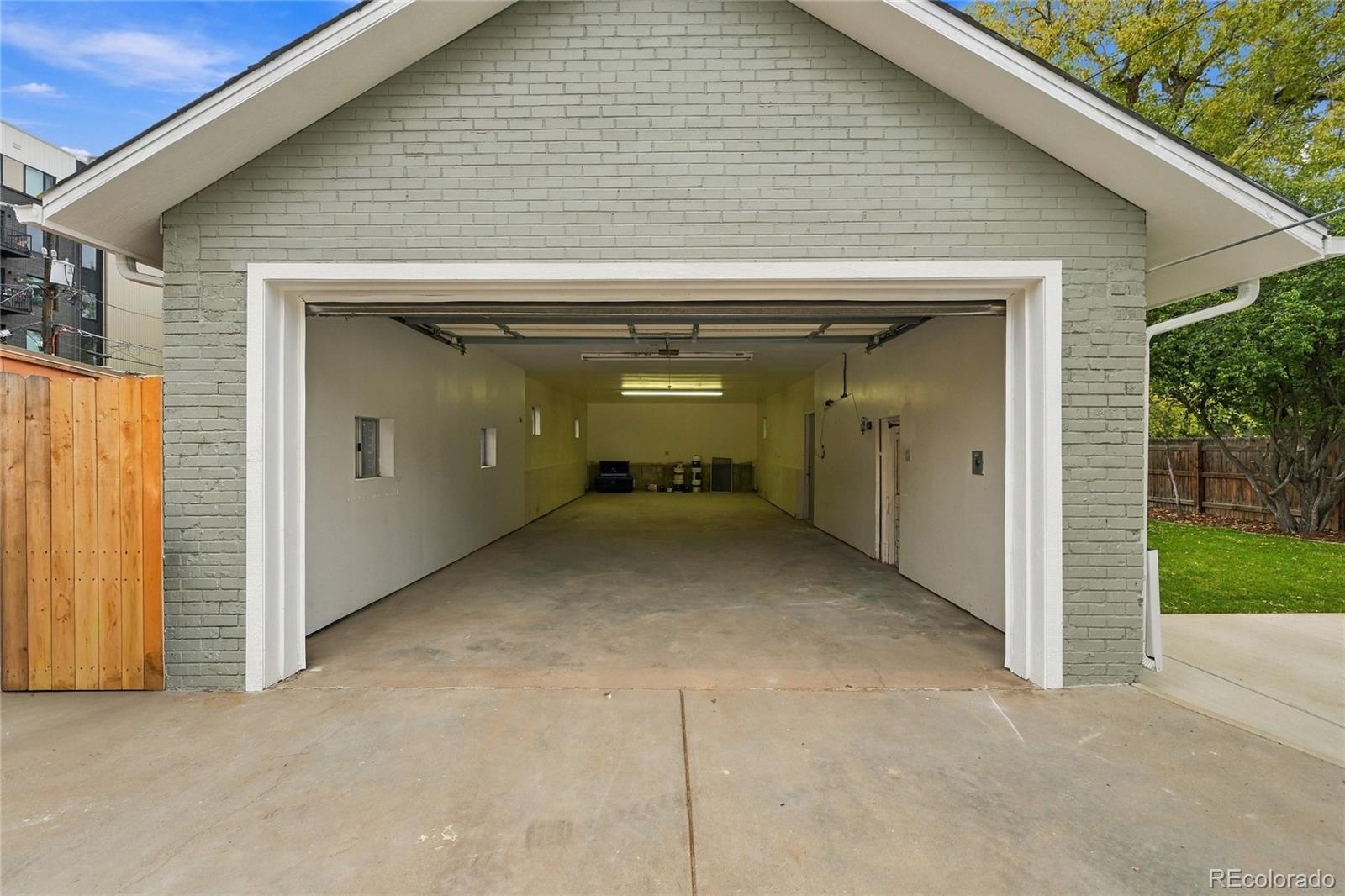 MLS Image #42 for 1211  bellaire street,denver, Colorado