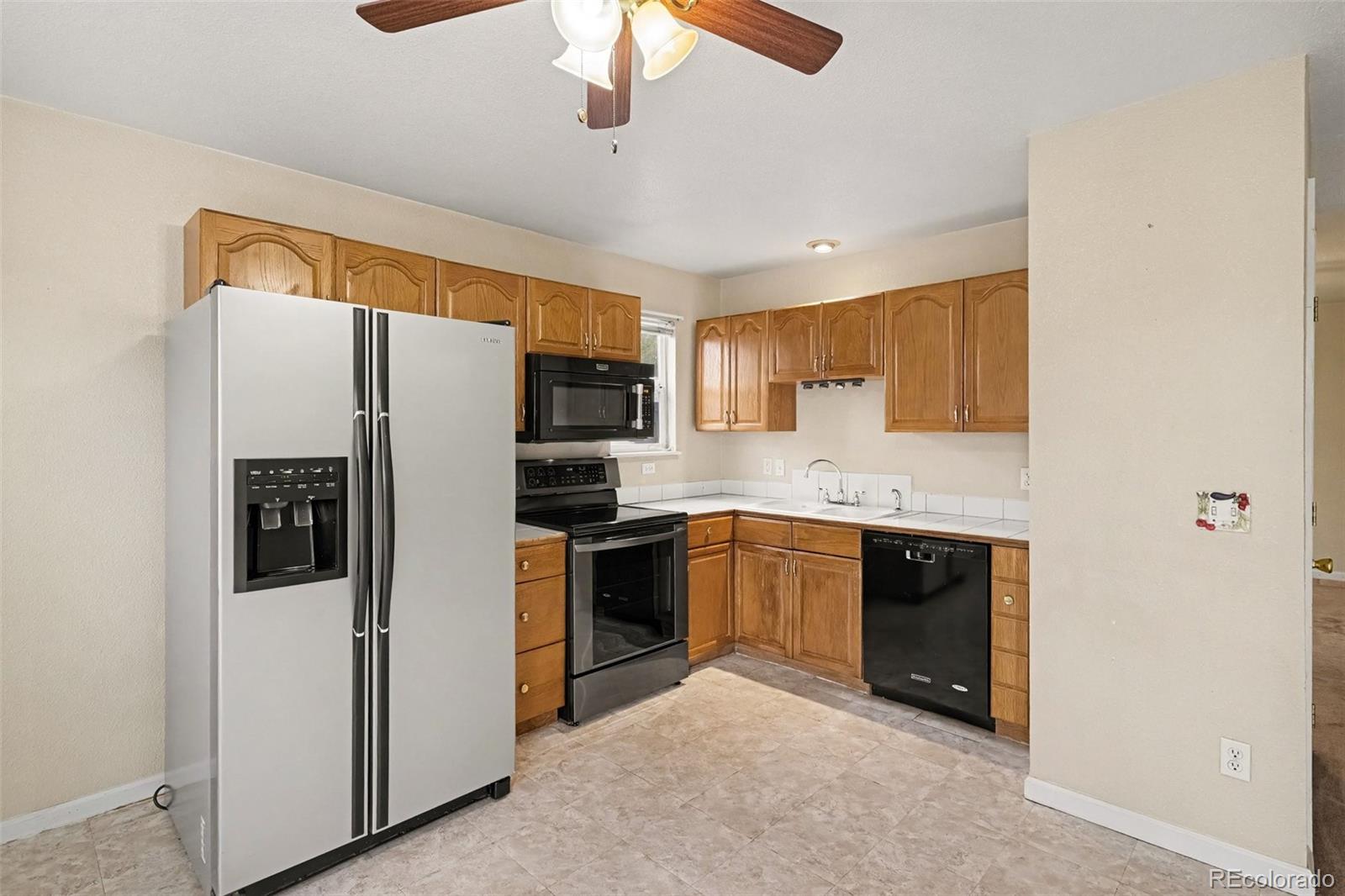 MLS Image #5 for 3295 s huron street,englewood, Colorado