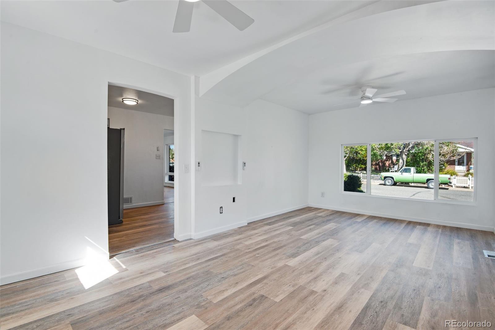 MLS Image #8 for 366 e 109th avenue,northglenn, Colorado