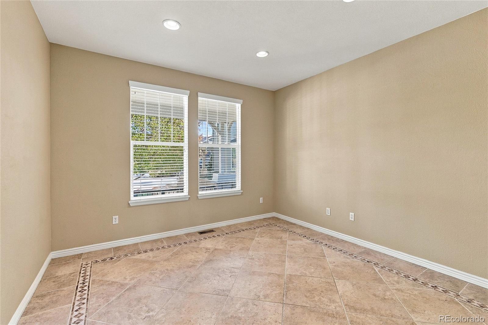 MLS Image #15 for 10329  longwood way,highlands ranch, Colorado