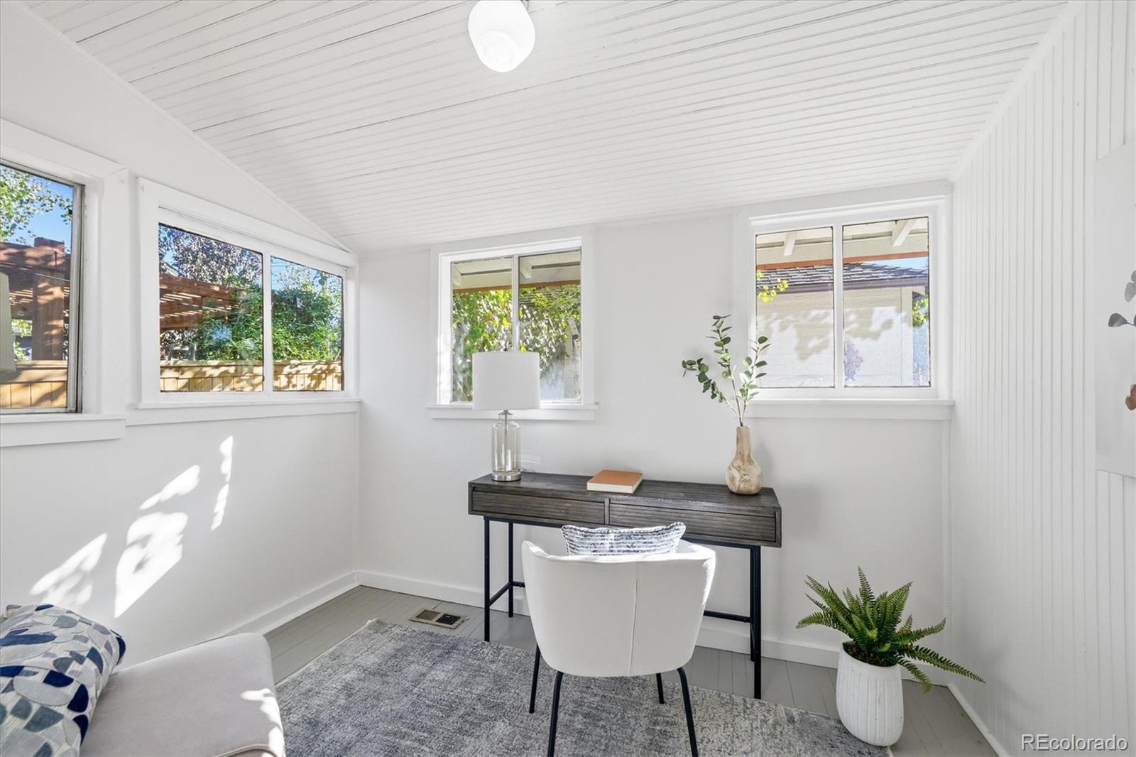 MLS Image #26 for 314 s clarkson street,denver, Colorado