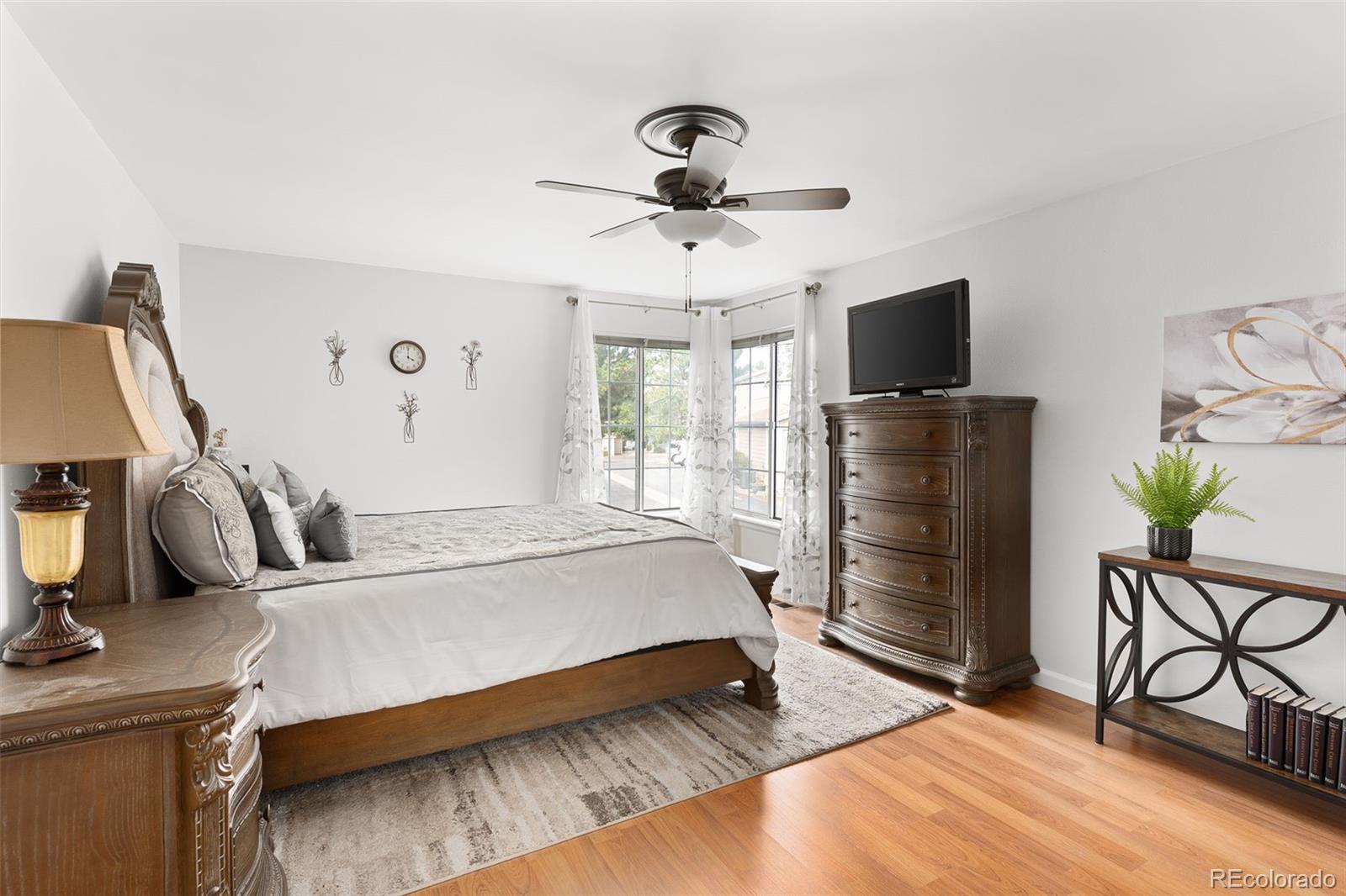MLS Image #14 for 8433  everett way,arvada, Colorado