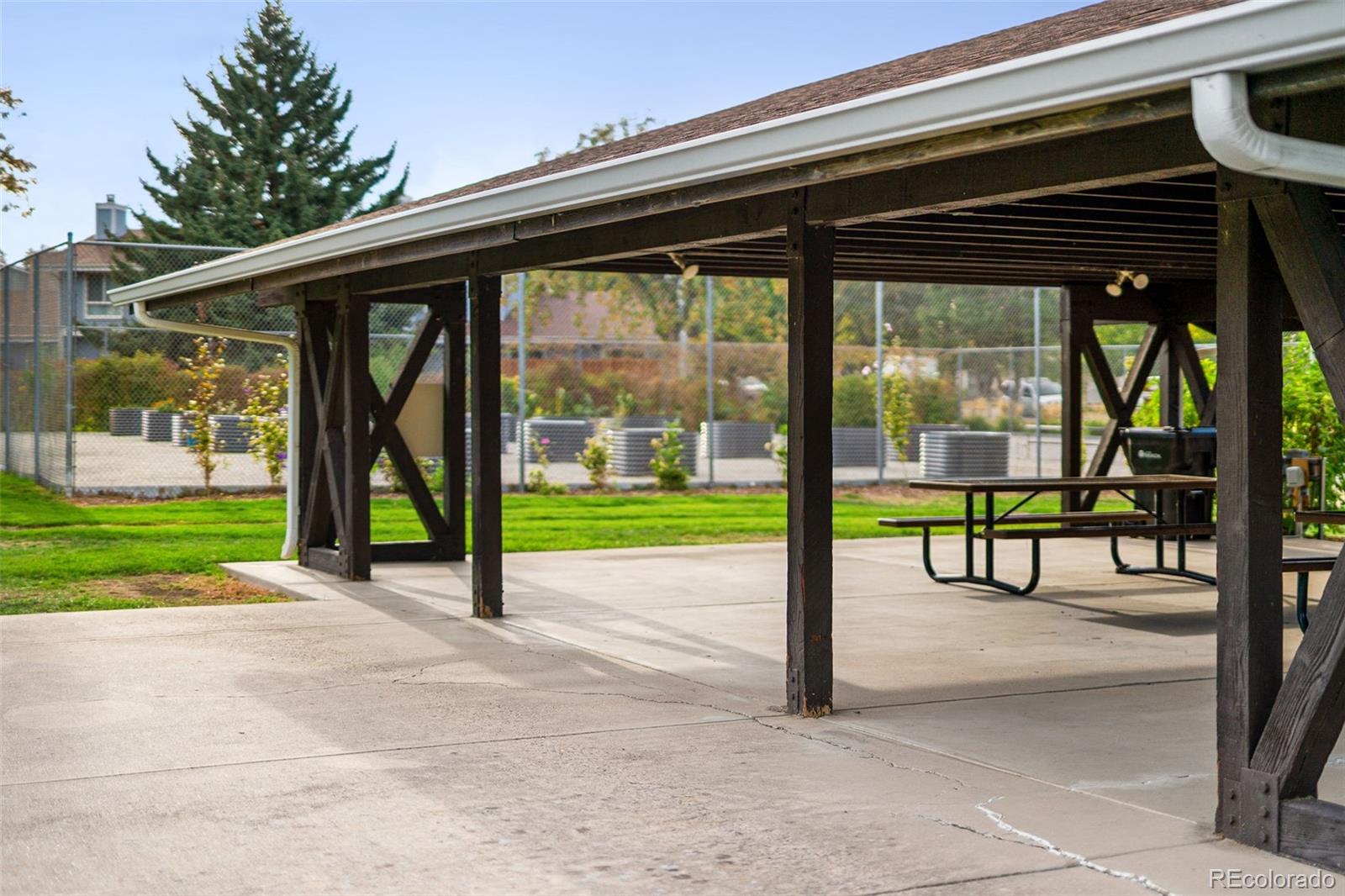 MLS Image #22 for 8433  everett way,arvada, Colorado