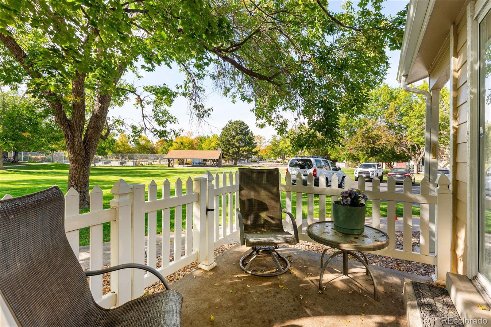 MLS Image #3 for 8433  everett way,arvada, Colorado