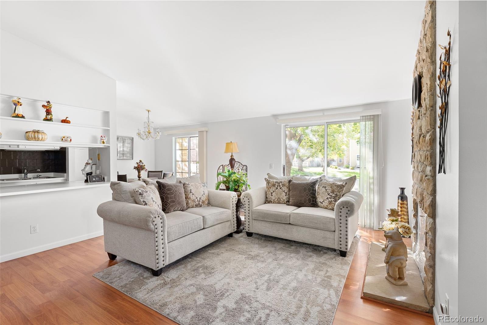 MLS Image #4 for 8433  everett way,arvada, Colorado