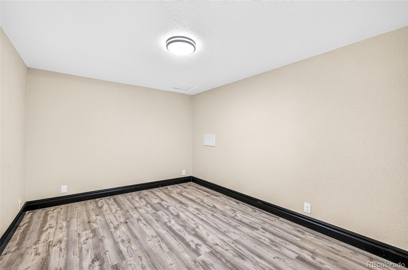 MLS Image #26 for 4183 s zenobia street,denver, Colorado