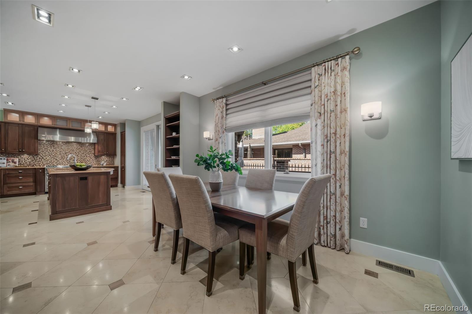 MLS Image #16 for 2800 s university boulevard,denver, Colorado