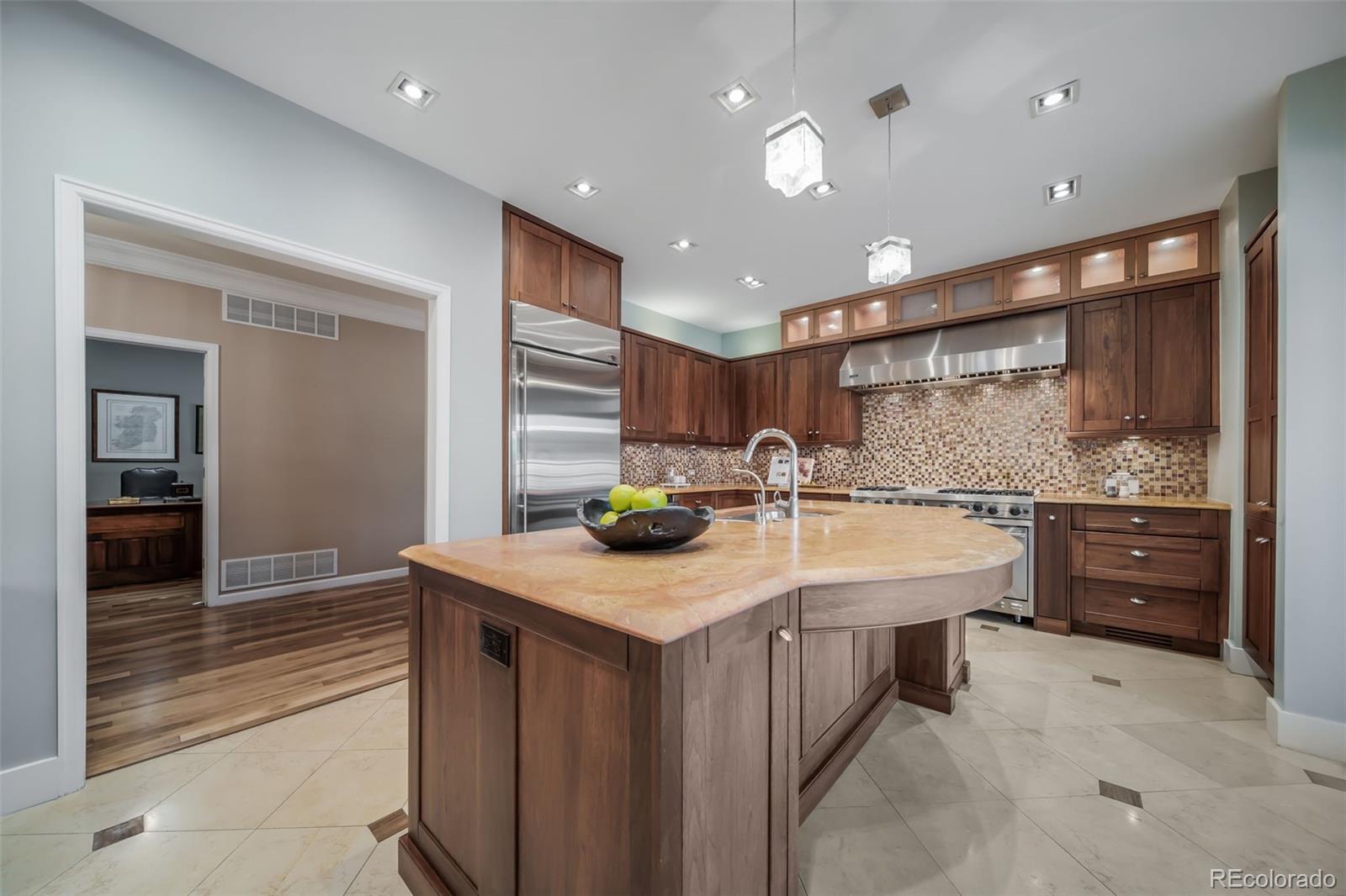 MLS Image #17 for 2800 s university boulevard,denver, Colorado