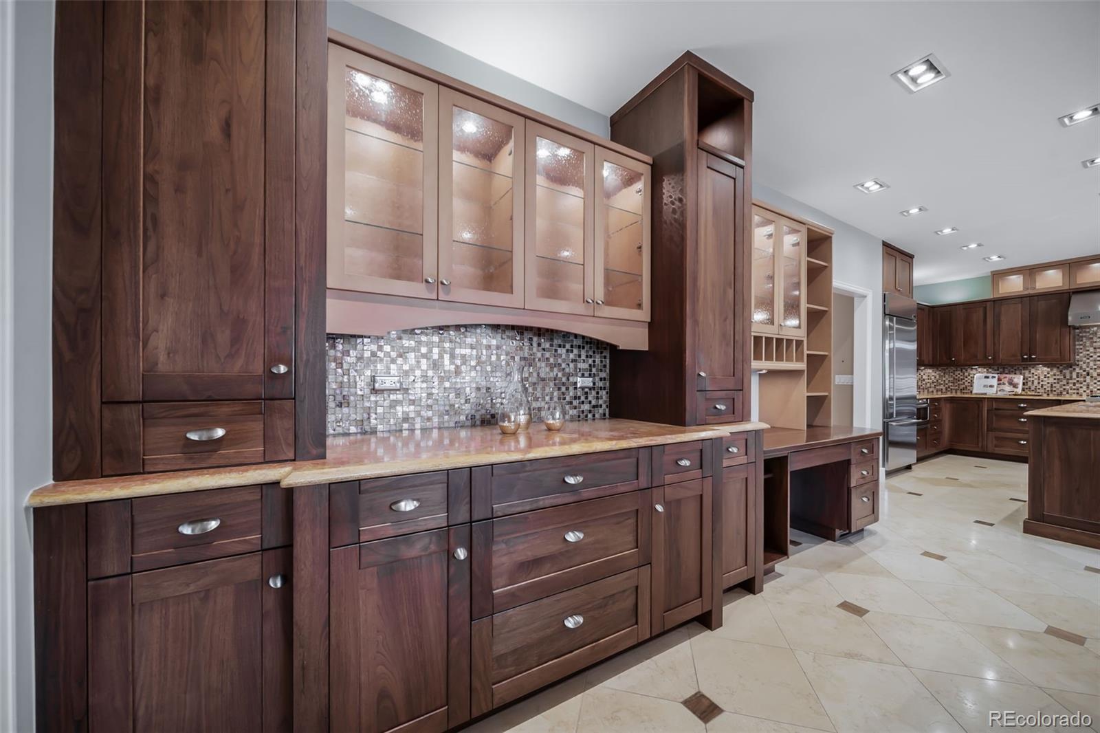 MLS Image #22 for 2800 s university boulevard,denver, Colorado