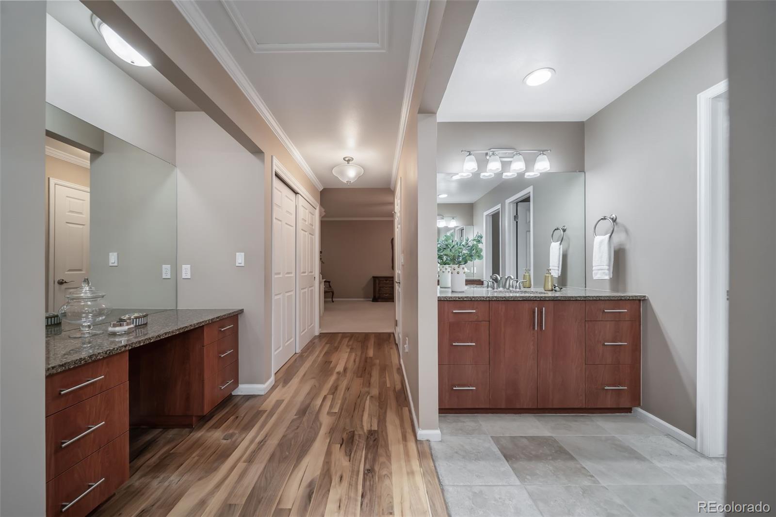 MLS Image #27 for 2800 s university boulevard,denver, Colorado