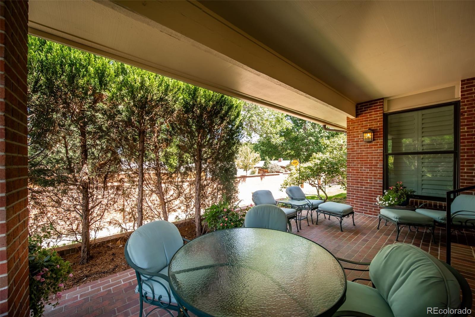 MLS Image #4 for 2800 s university boulevard,denver, Colorado