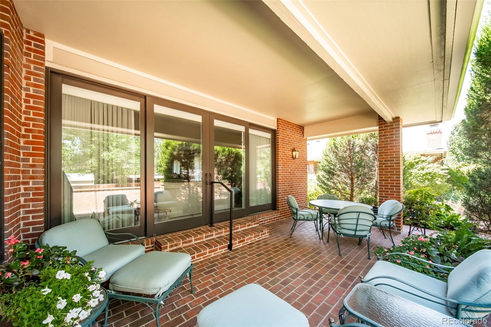 MLS Image #7 for 2800 s university boulevard,denver, Colorado