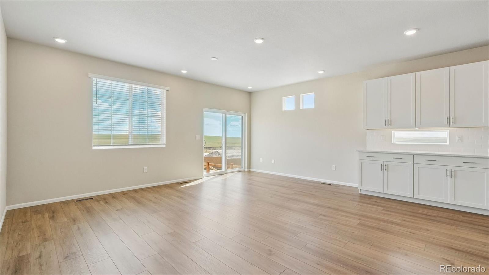 MLS Image #3 for 17598 e 103rd dr. ,commerce city, Colorado