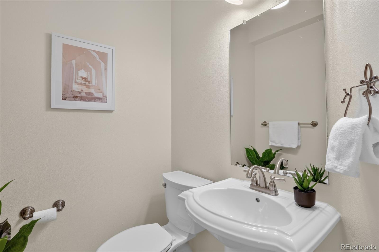 MLS Image #8 for 5555 e briarwood avenue,centennial, Colorado