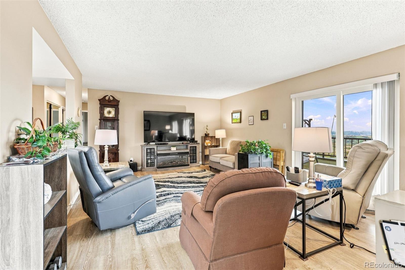 MLS Image #7 for 13850 e marina drive,aurora, Colorado
