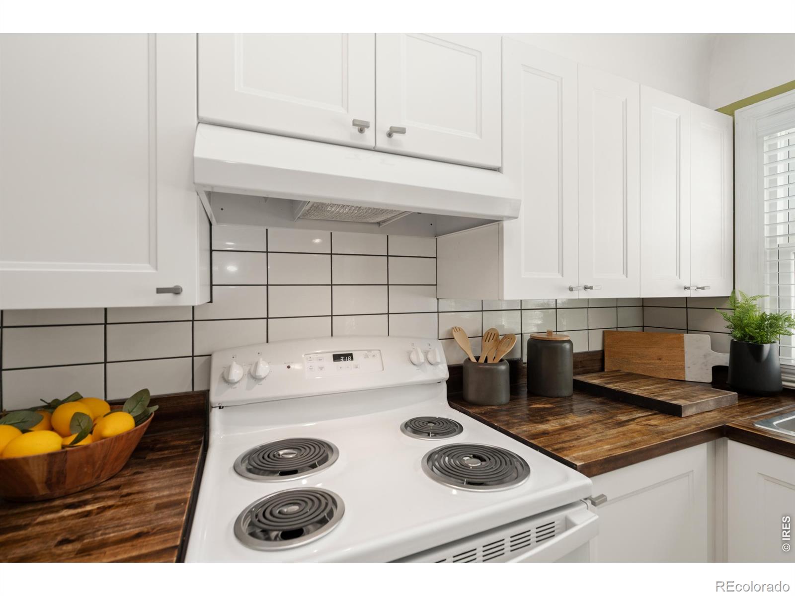MLS Image #12 for 647  colorado avenue,loveland, Colorado