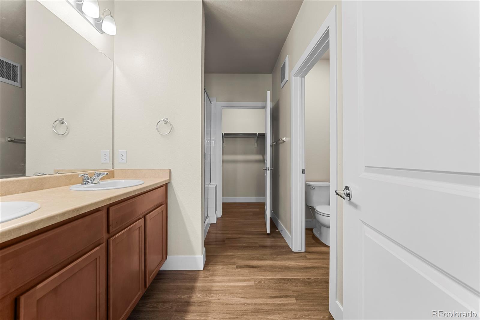 MLS Image #20 for 981 s sable boulevard,aurora, Colorado