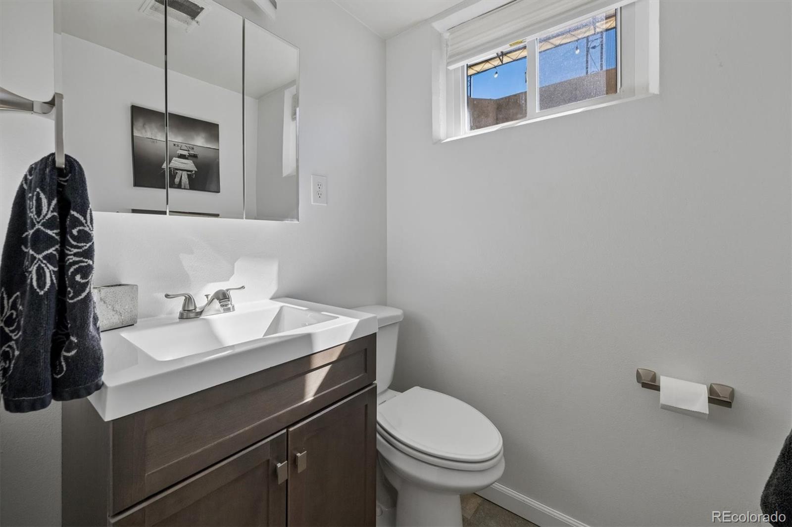MLS Image #13 for 1900  jolene drive,denver, Colorado