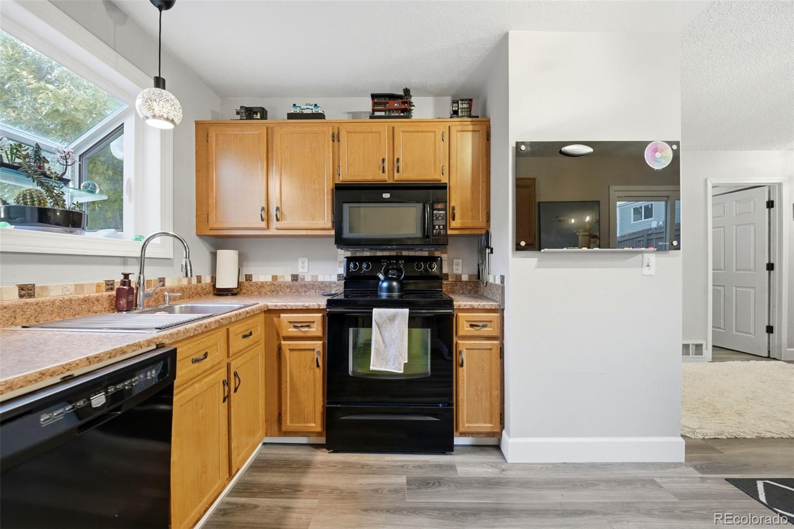 MLS Image #9 for 16119 e rice place,aurora, Colorado