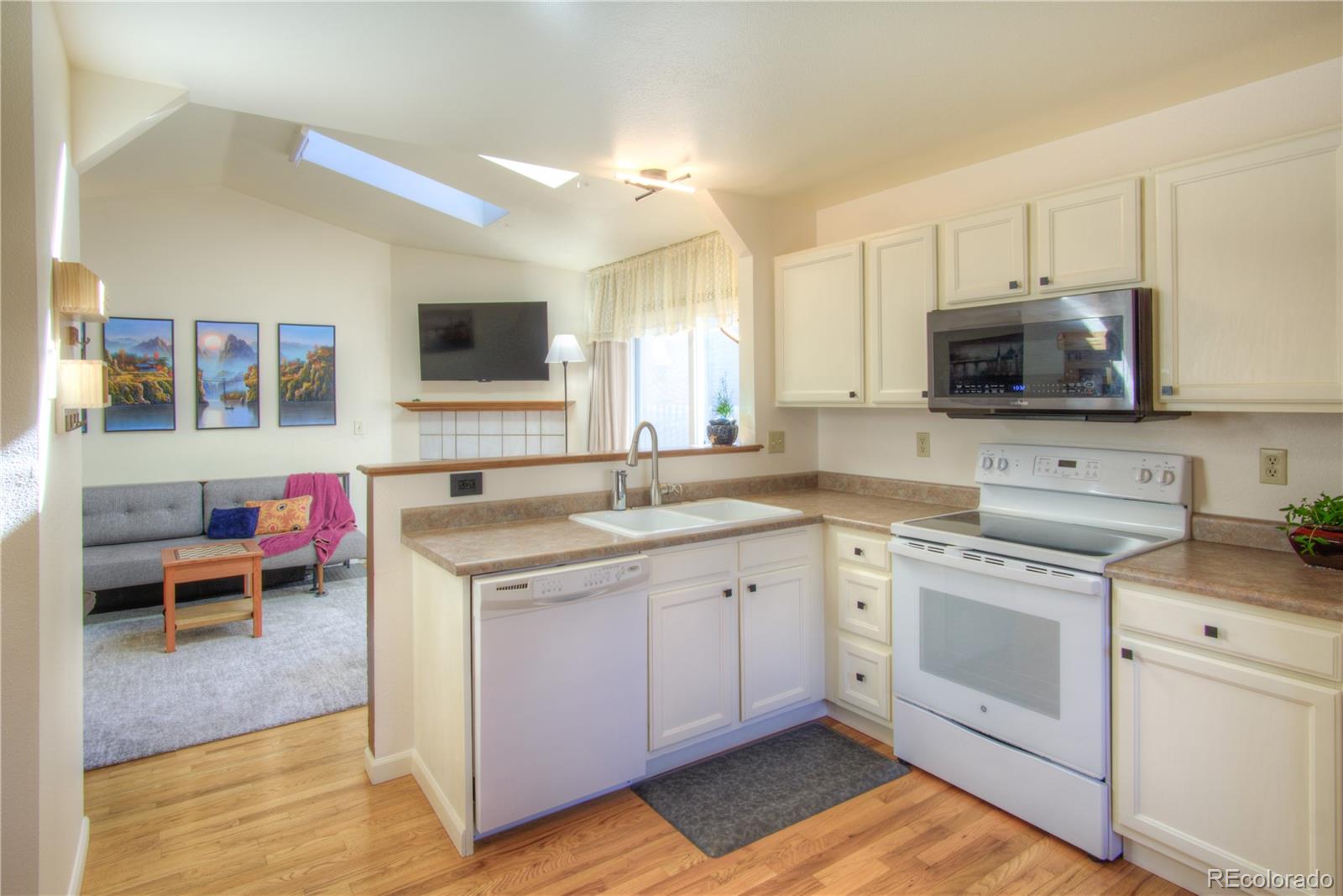 MLS Image #10 for 5696 s zinnia street,littleton, Colorado