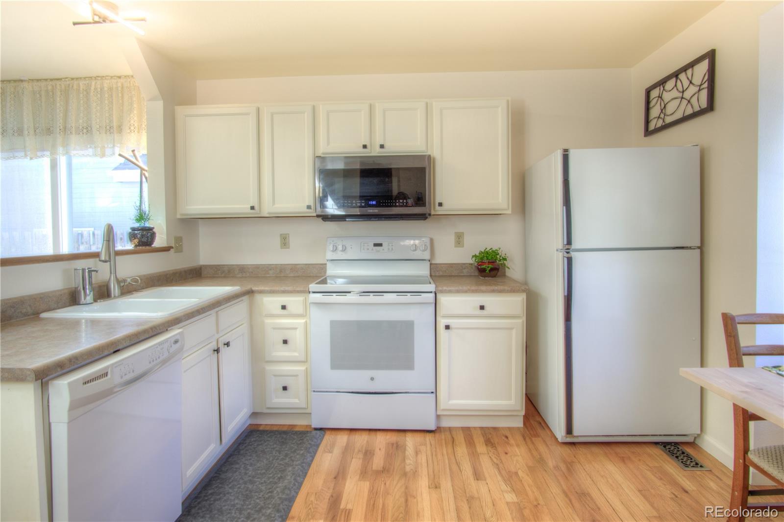 MLS Image #5 for 5696 s zinnia street,littleton, Colorado