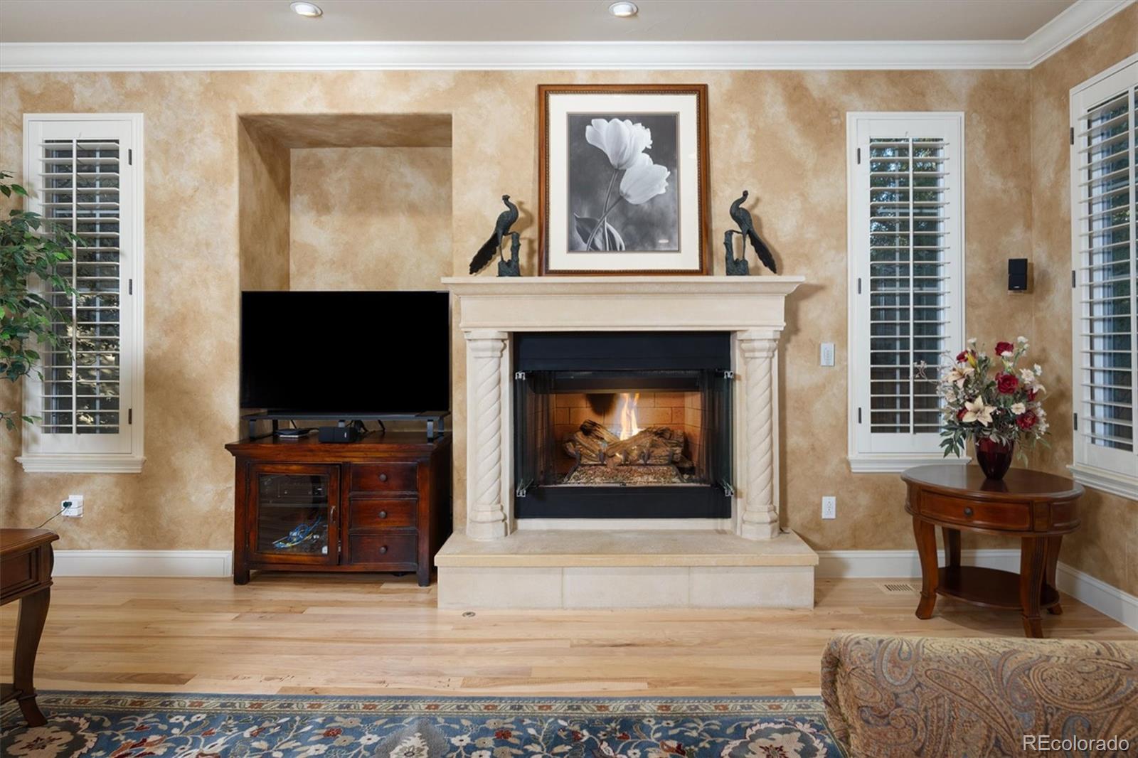 MLS Image #14 for 8027 e 24th avenue,denver, Colorado