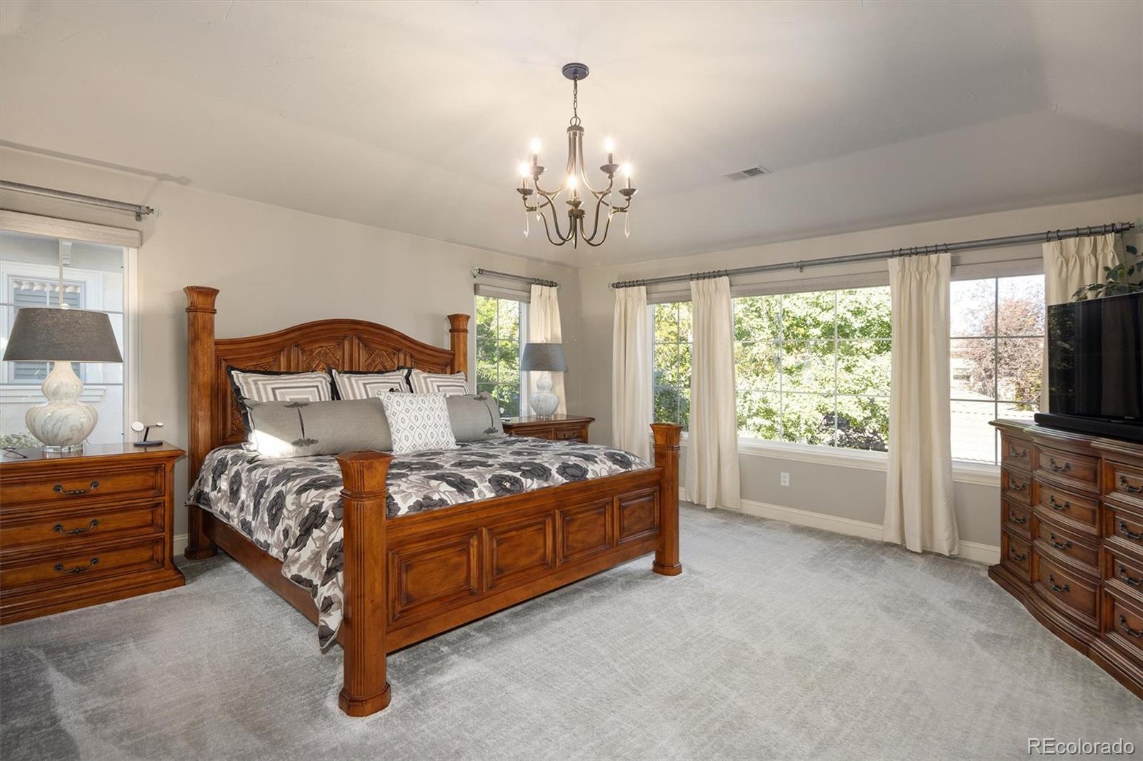 MLS Image #26 for 8027 e 24th avenue,denver, Colorado