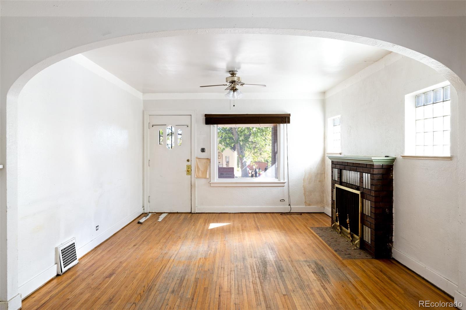MLS Image #4 for 4101  decatur street,denver, Colorado