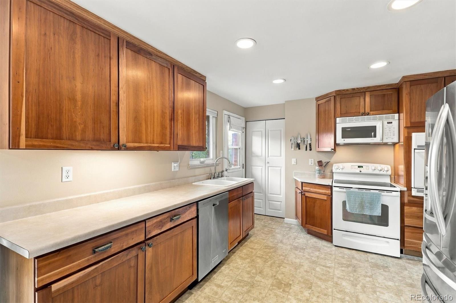 MLS Image #5 for 6025  miller street,arvada, Colorado