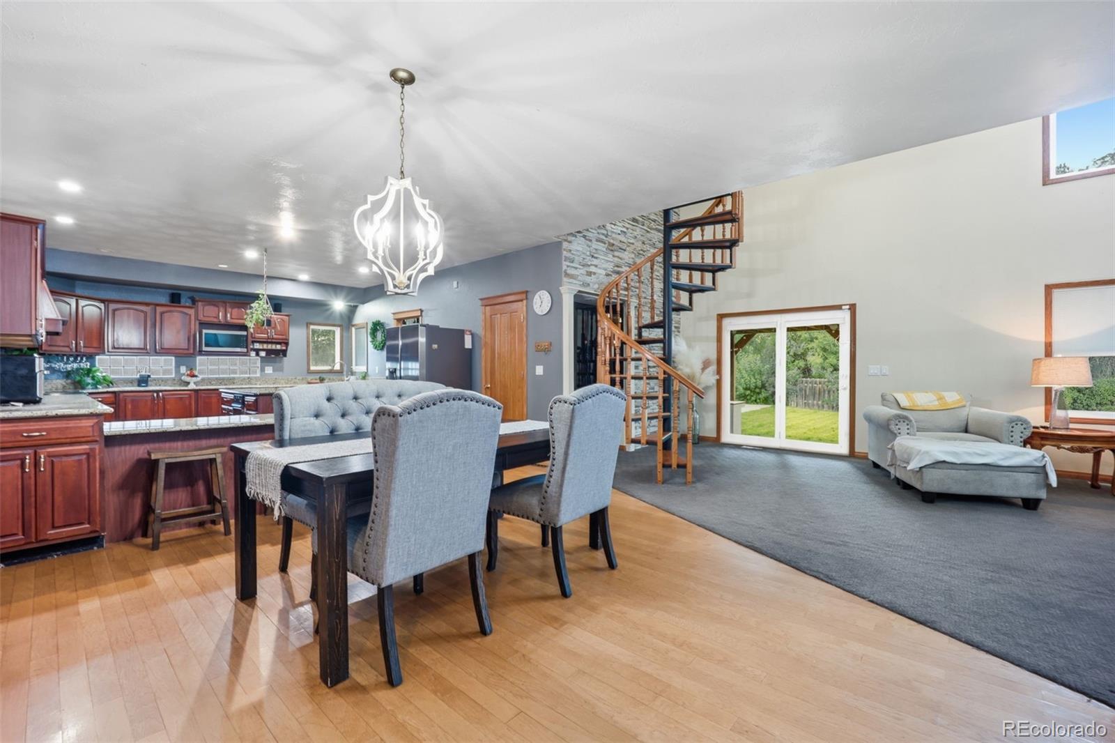 MLS Image #11 for 134  san carlos road,pueblo, Colorado