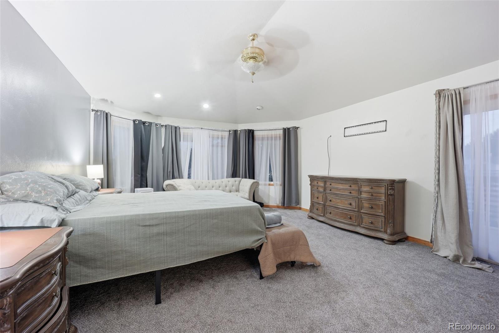 MLS Image #24 for 134  san carlos road,pueblo, Colorado