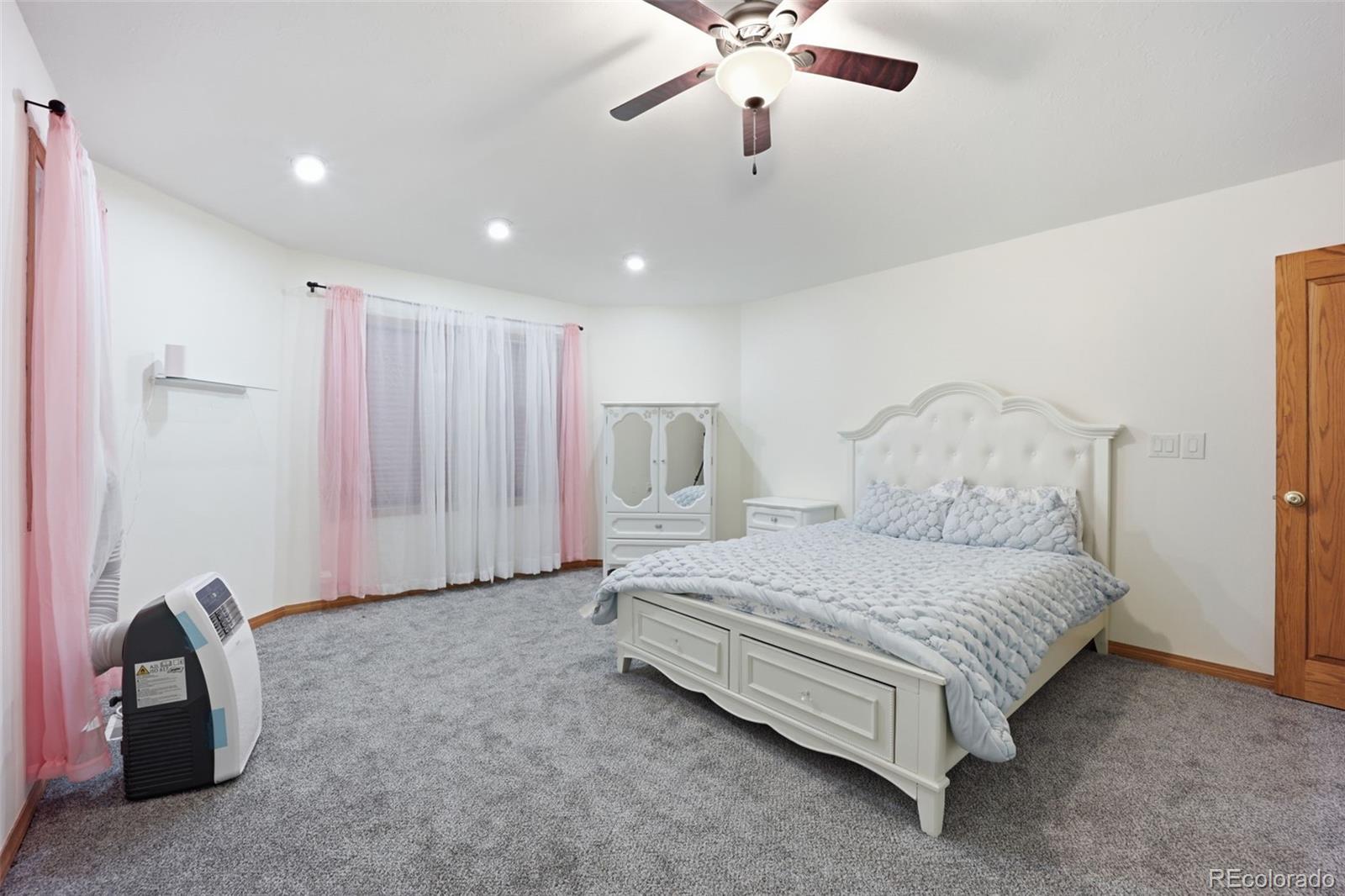 MLS Image #32 for 134  san carlos road,pueblo, Colorado