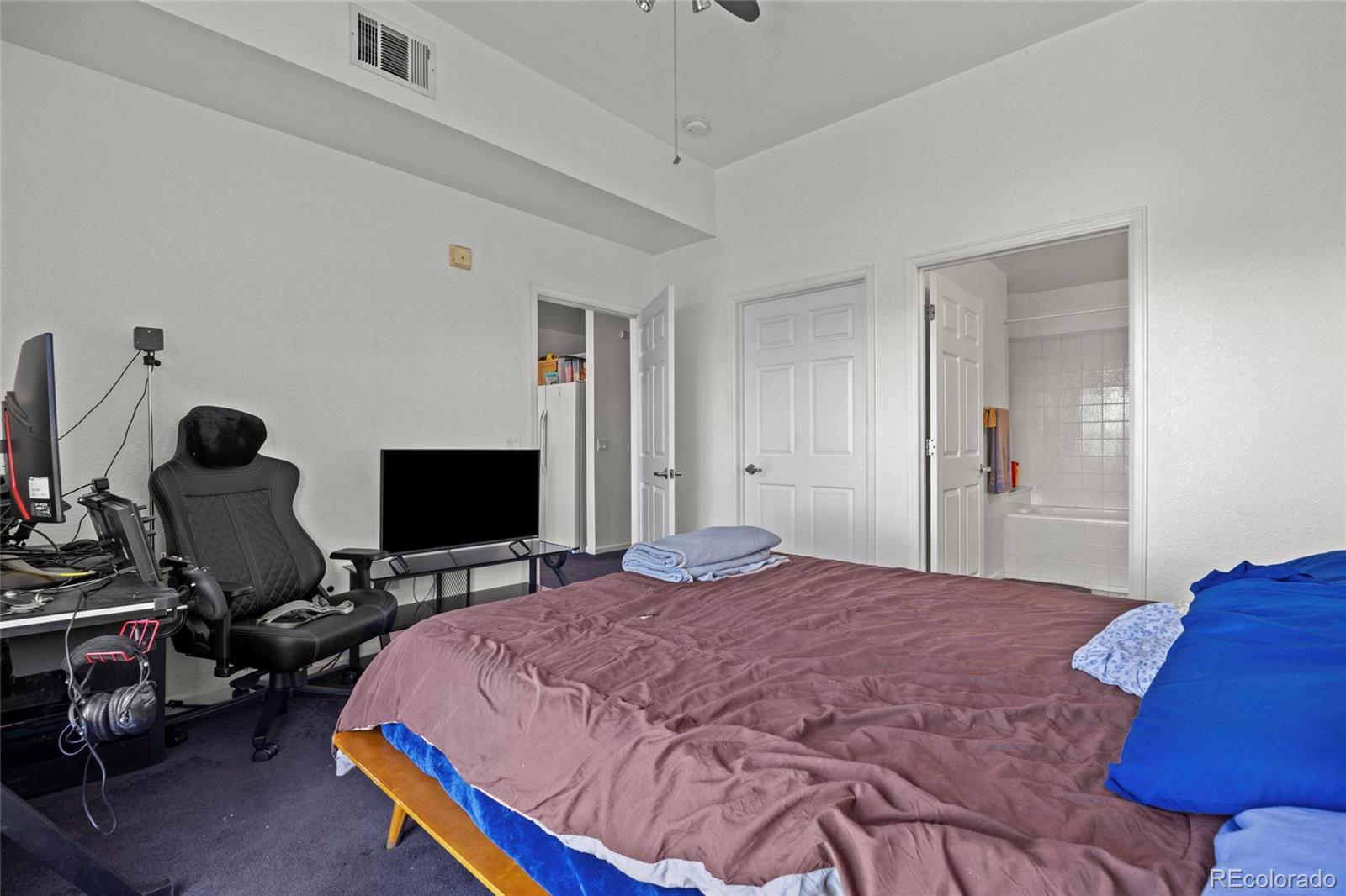 MLS Image #23 for 15475  andrews drive,denver, Colorado