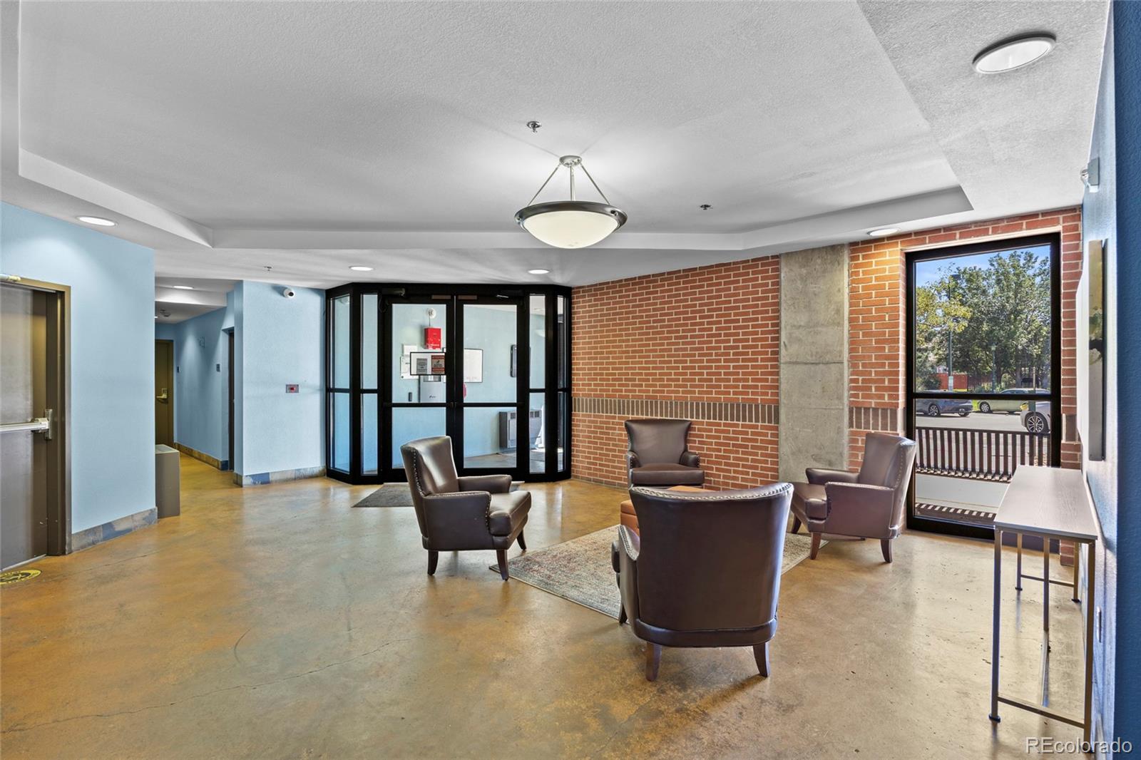 MLS Image #5 for 15475  andrews drive,denver, Colorado
