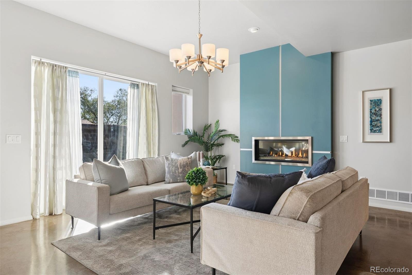 MLS Image #10 for 815 w jefferson street,colorado springs, Colorado