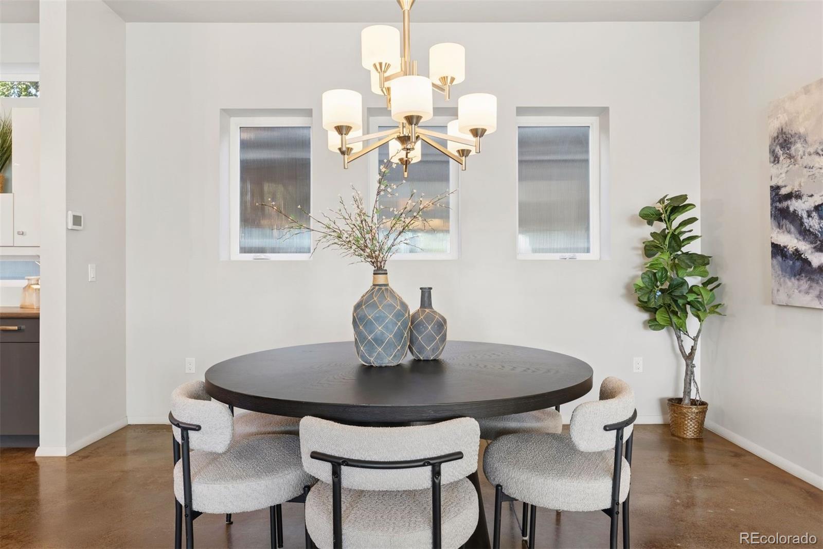 MLS Image #13 for 815 w jefferson street,colorado springs, Colorado