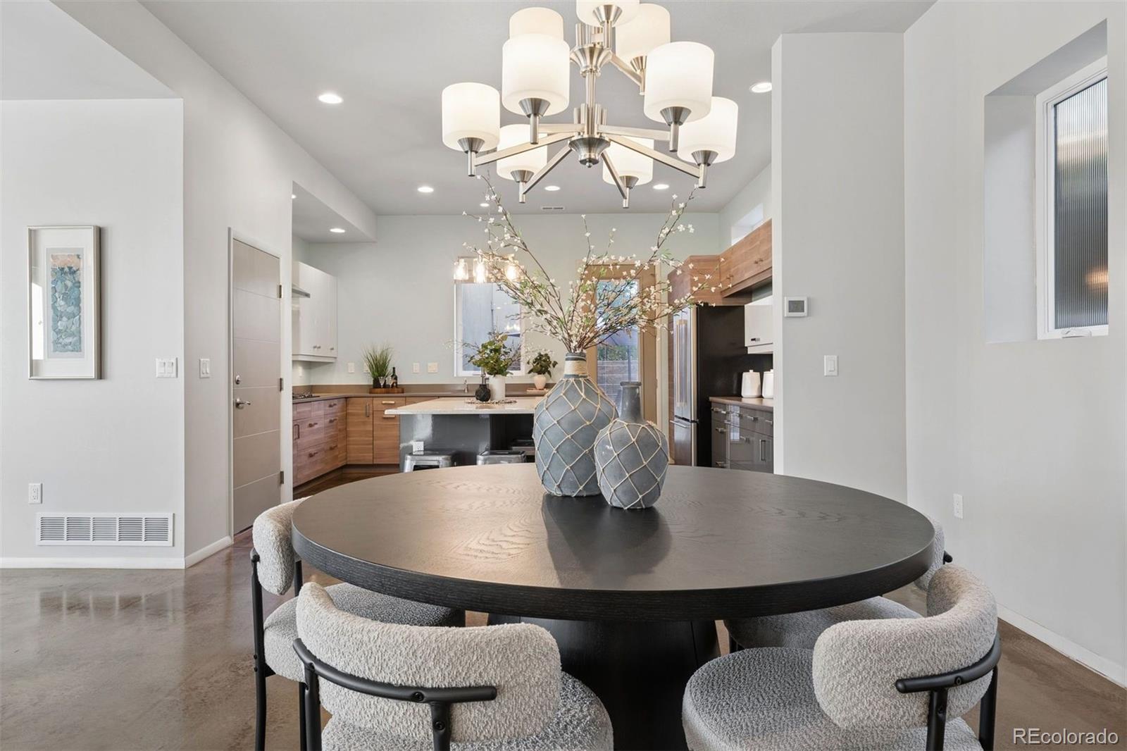 MLS Image #15 for 815 w jefferson street,colorado springs, Colorado