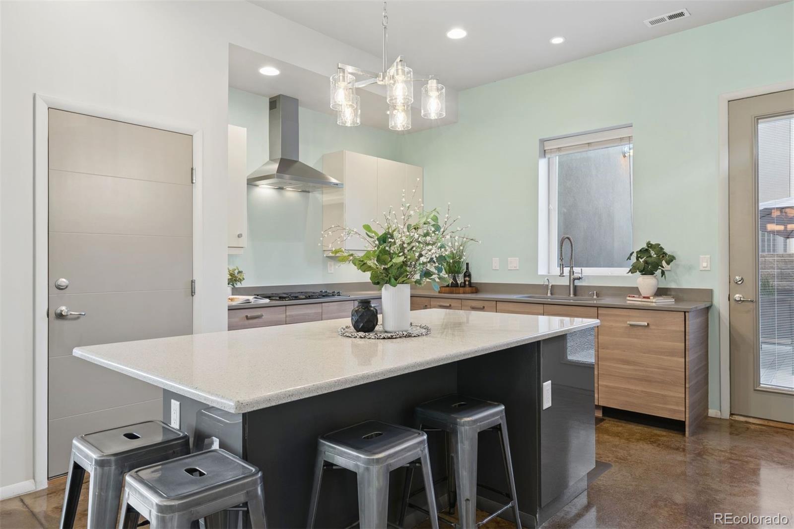 MLS Image #19 for 815 w jefferson street,colorado springs, Colorado