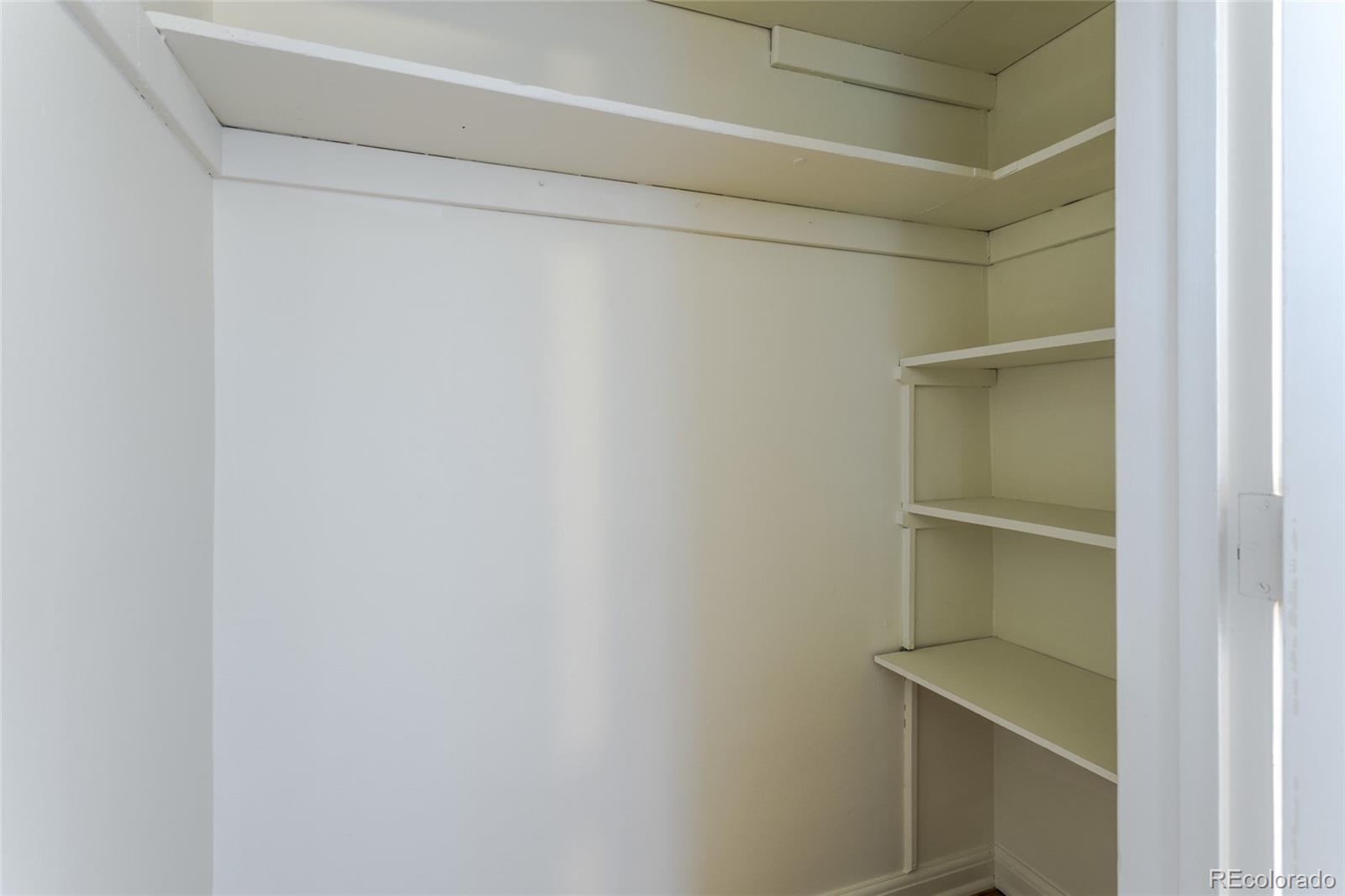 MLS Image #12 for 949 n emerson street,denver, Colorado