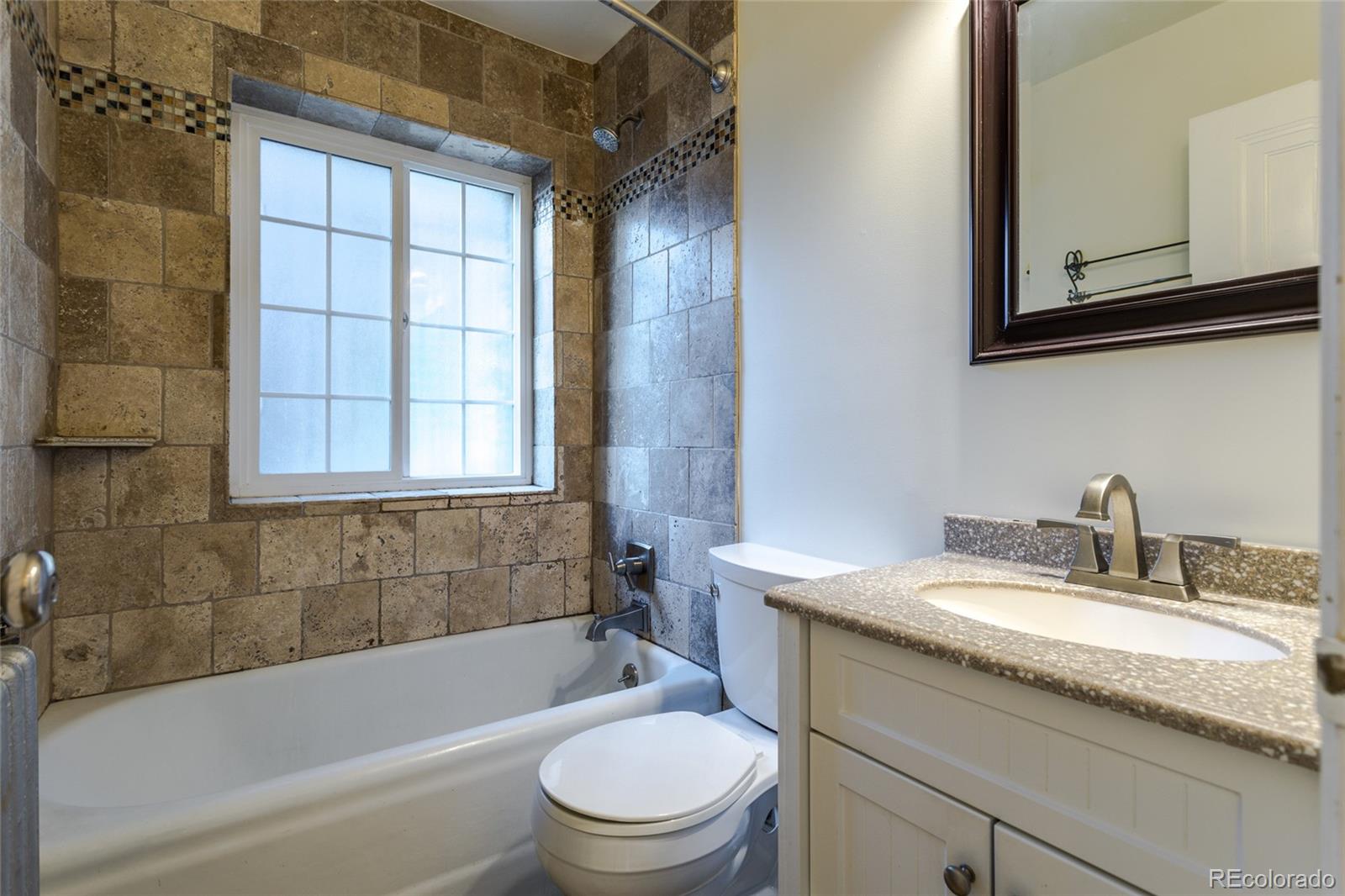 MLS Image #13 for 949 n emerson street,denver, Colorado