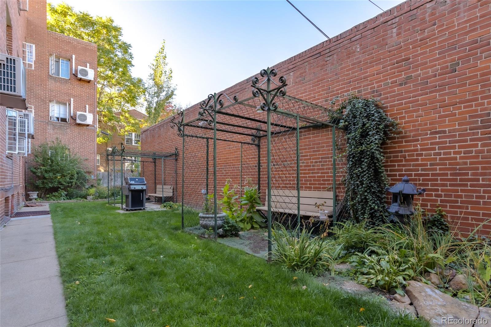 MLS Image #20 for 949 n emerson street,denver, Colorado