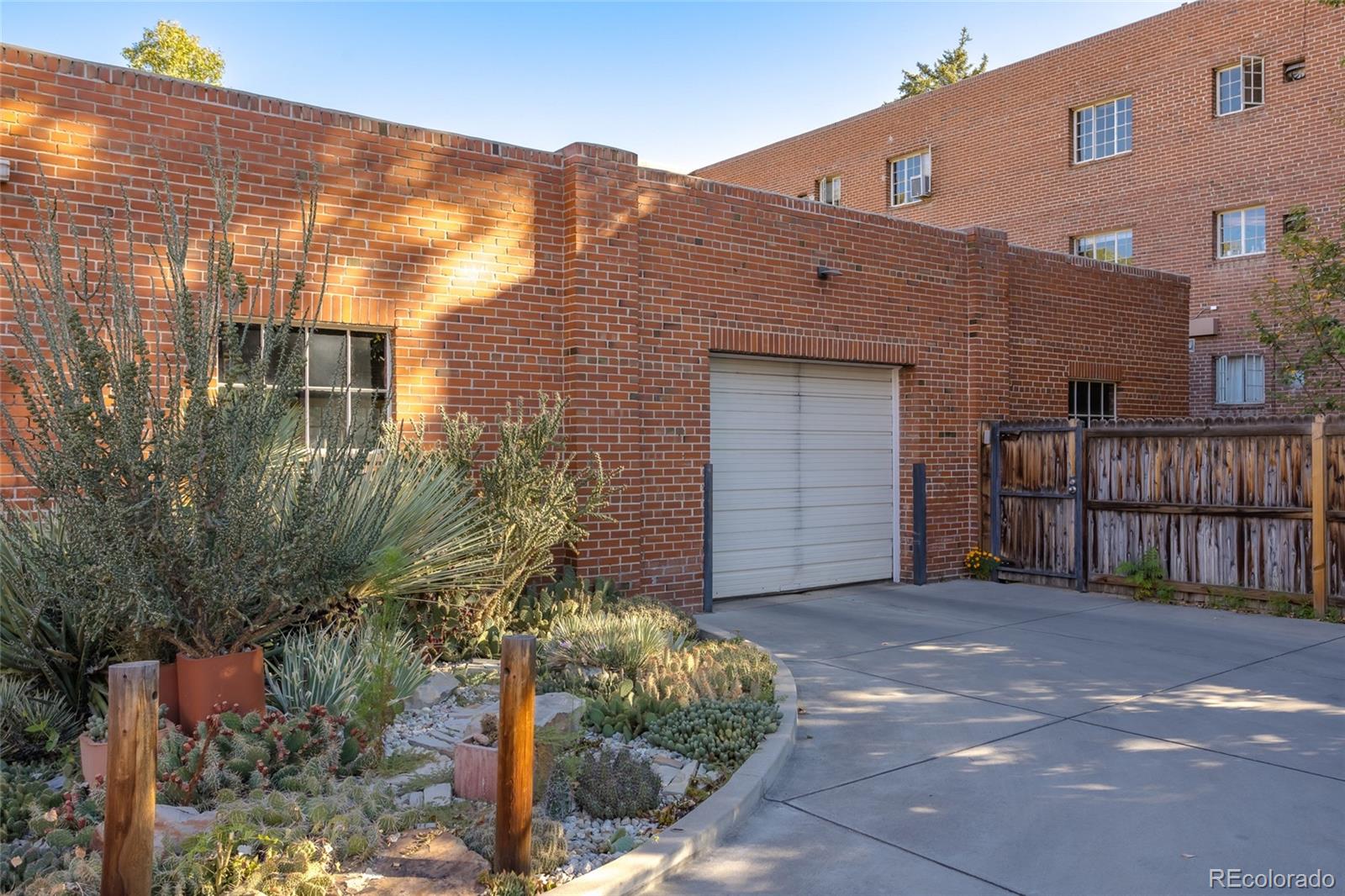 MLS Image #23 for 949 n emerson street,denver, Colorado