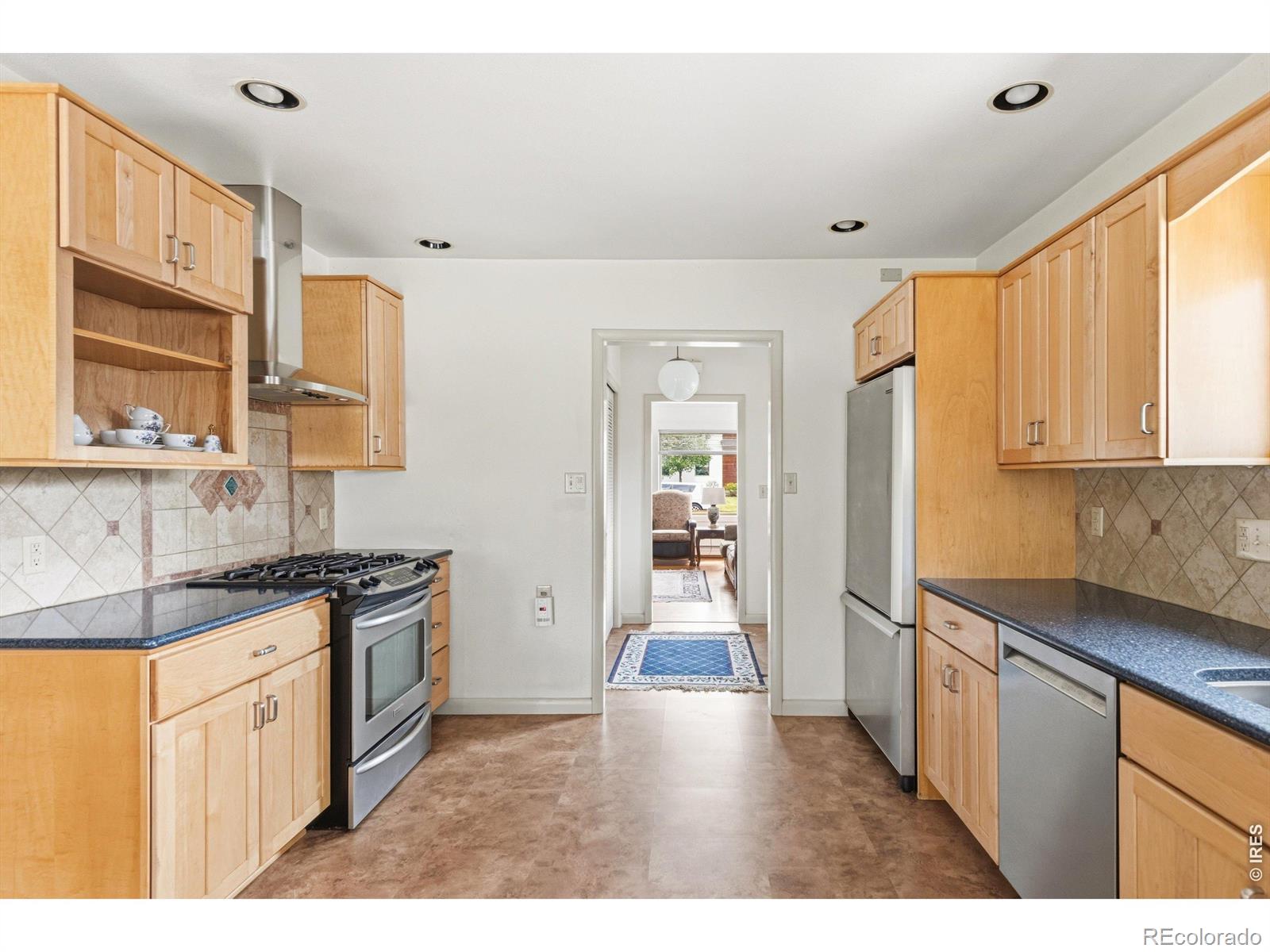 MLS Image #10 for 4447 s acoma street,englewood, Colorado
