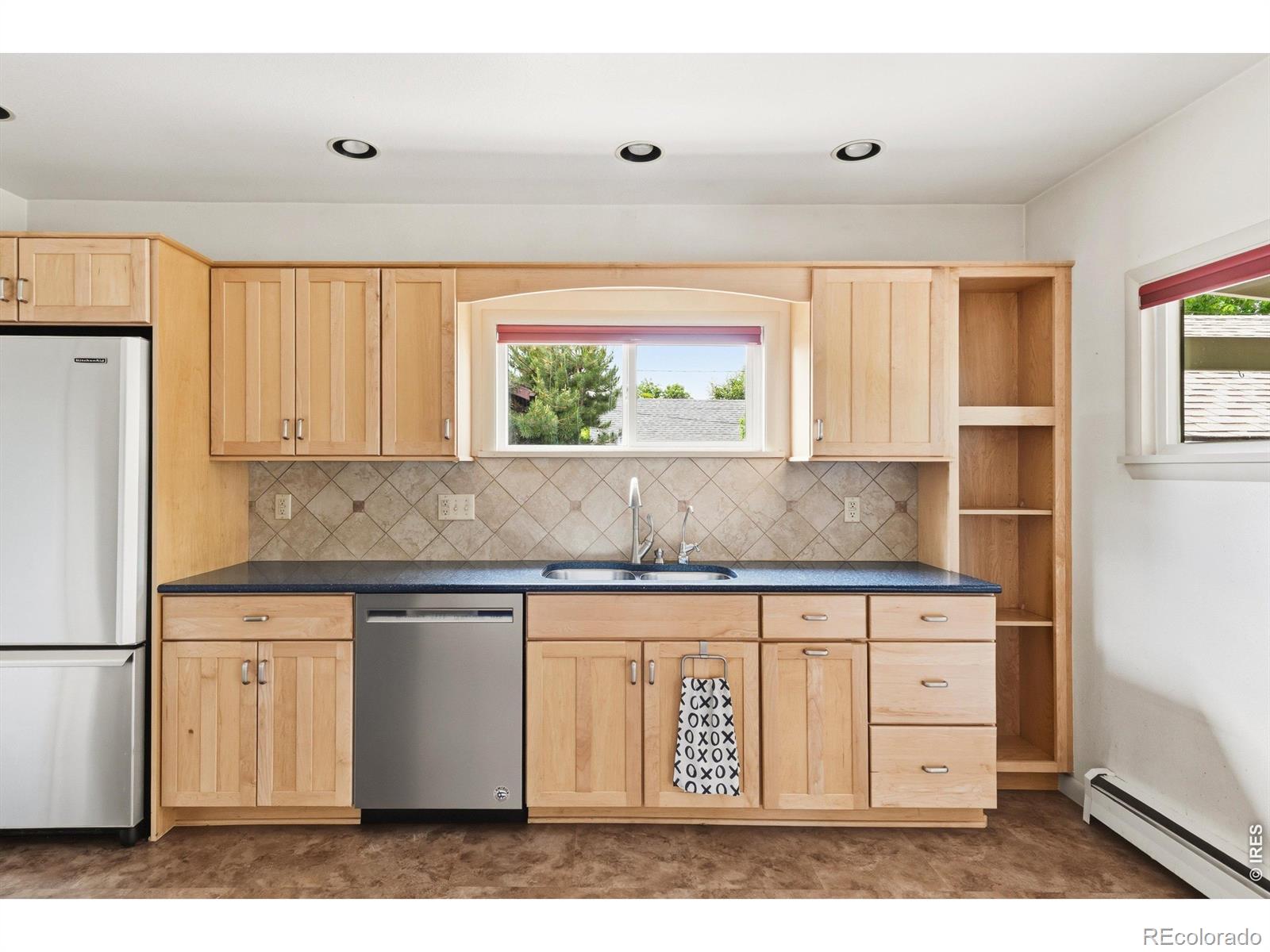 MLS Image #9 for 4447 s acoma street,englewood, Colorado