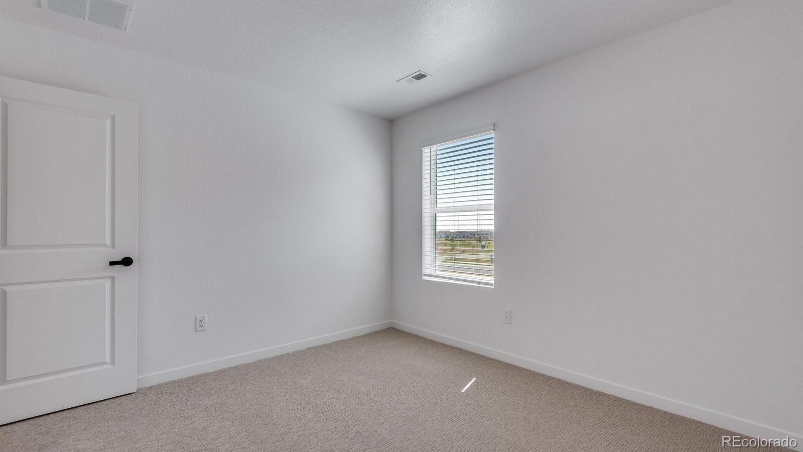 MLS Image #21 for 1913  sorghum way,johnstown, Colorado
