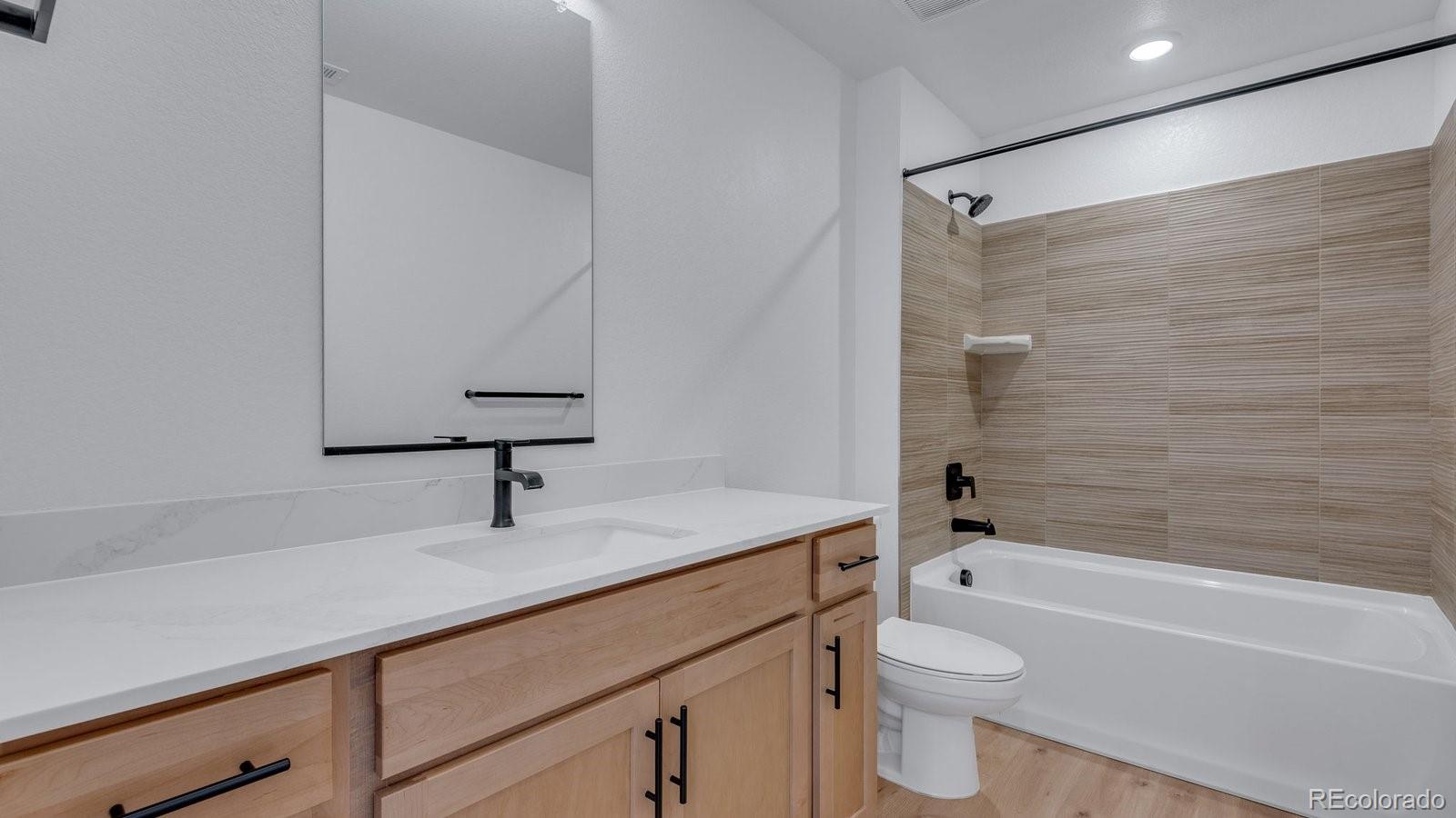 MLS Image #23 for 1913  sorghum way,johnstown, Colorado